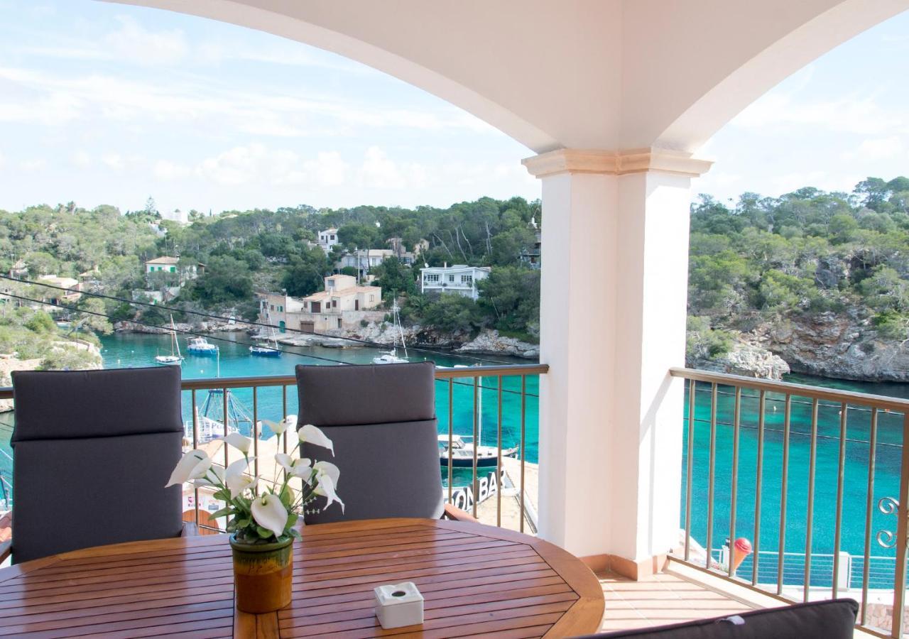 Apartamentos Vista Al Puerto Кала Фигера Екстериор снимка
