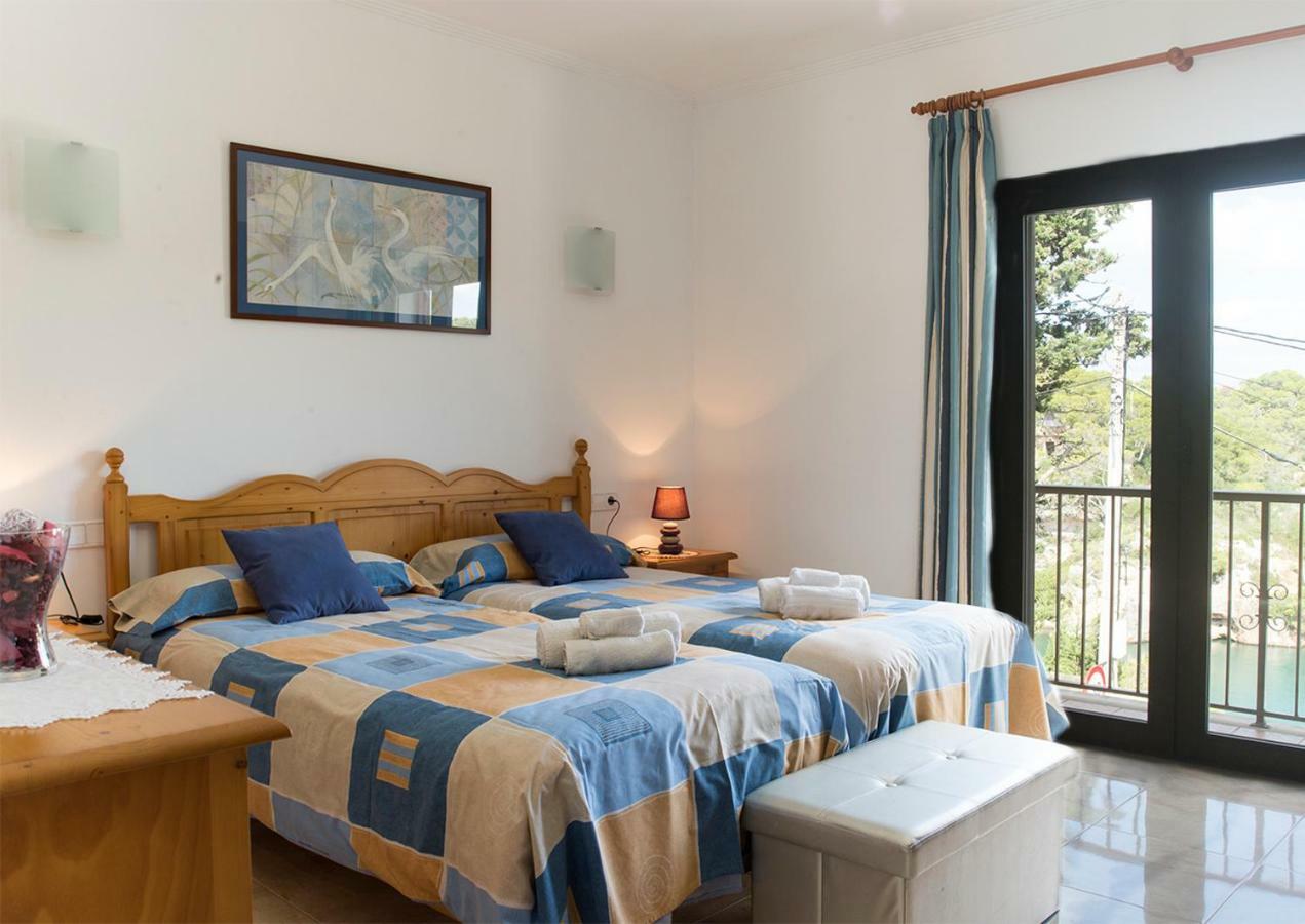 Apartamentos Vista Al Puerto Кала Фигера Екстериор снимка